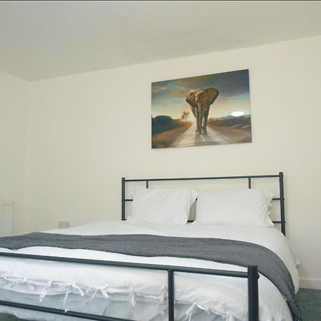 Cosy & Modern 1 Bed Studio Apart-Hotel Лимингтон Экстерьер фото