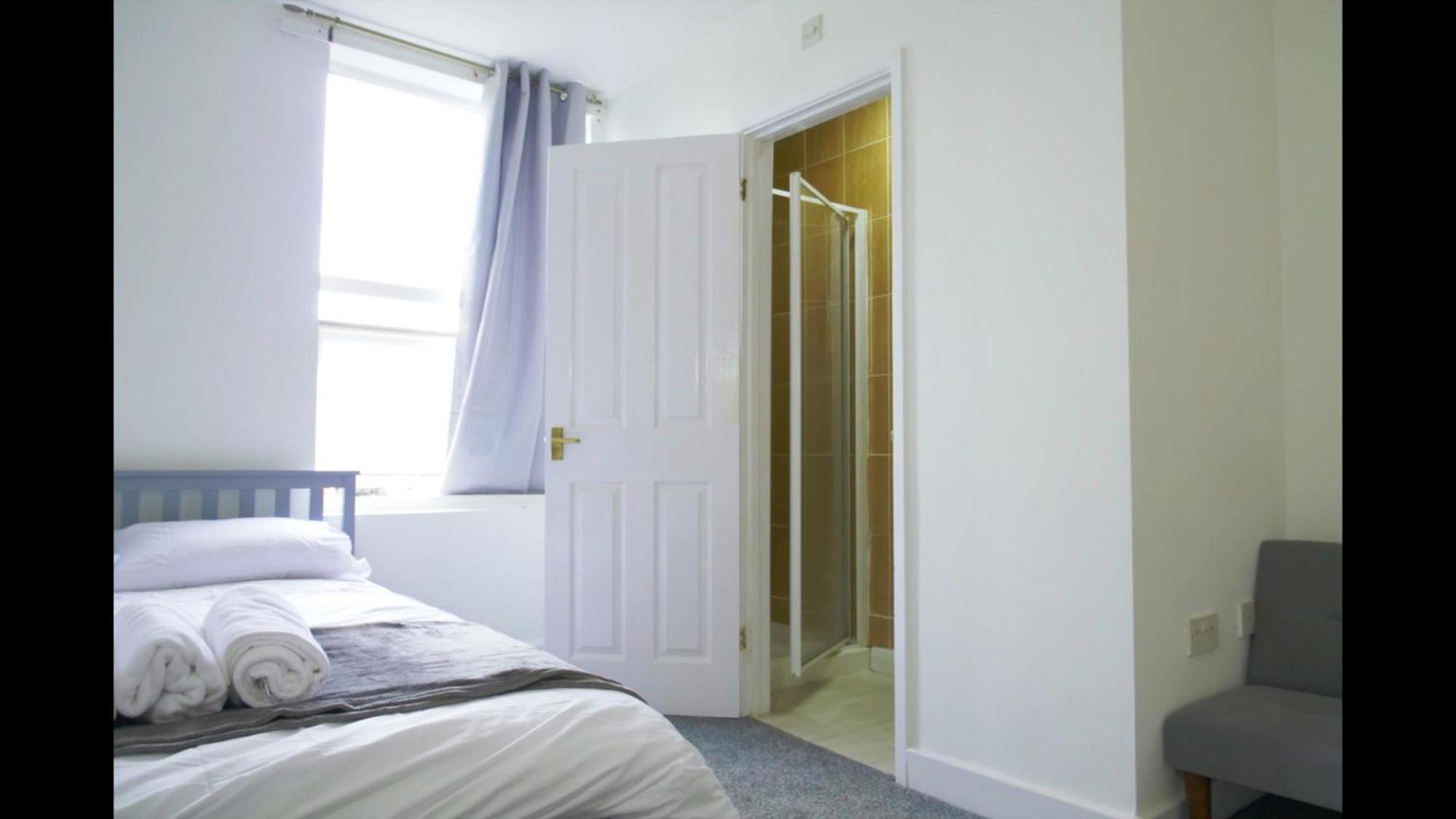 Cosy & Modern 1 Bed Studio Apart-Hotel Лимингтон Экстерьер фото