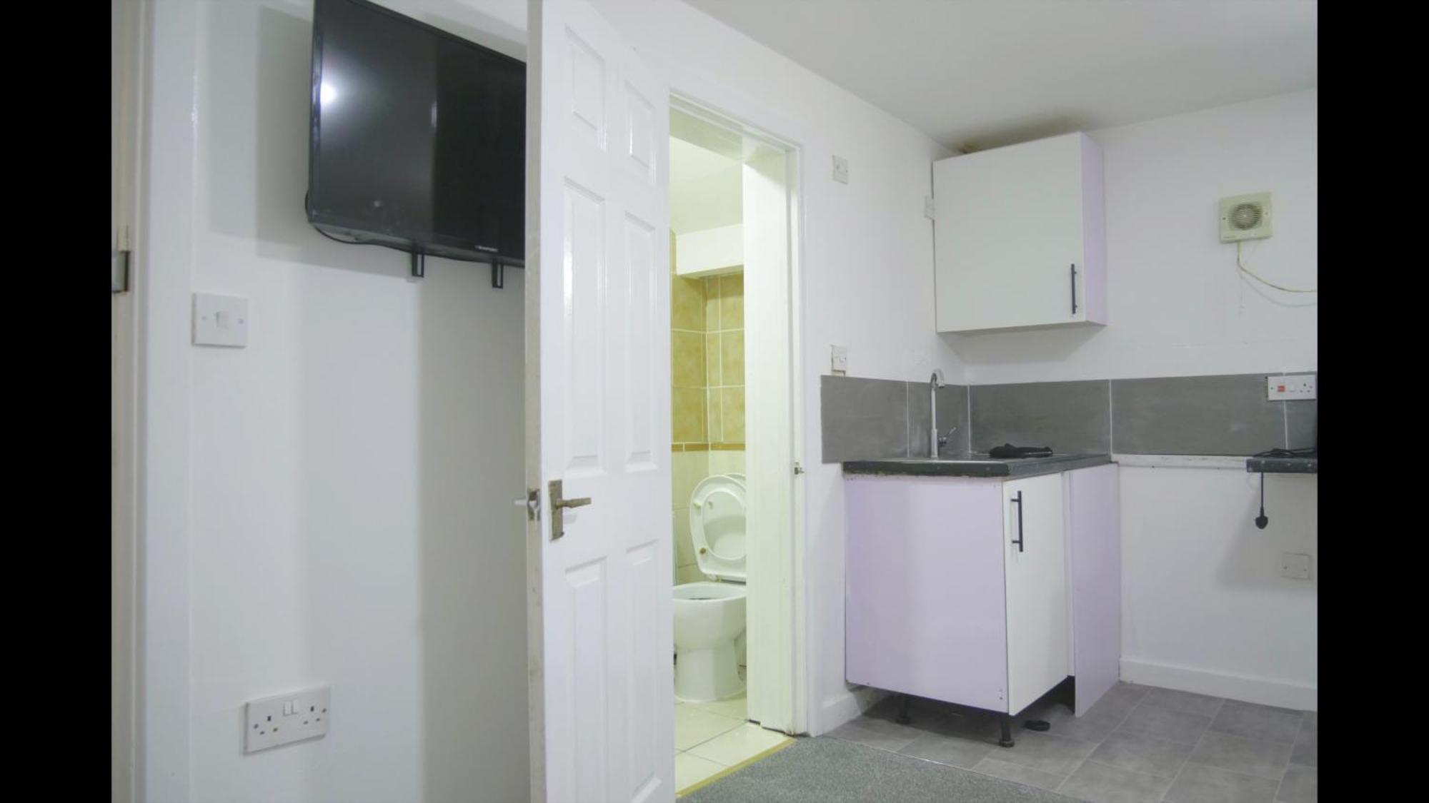 Cosy & Modern 1 Bed Studio Apart-Hotel Лимингтон Экстерьер фото